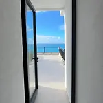 Bed & Breakfast Luxury Seafront 1932 4*