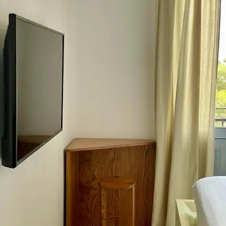 Luxury Retreat 1932 4*