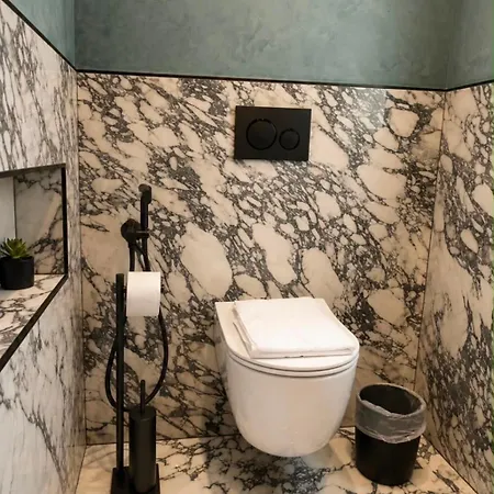 Luxury 1932 فندق مبيت وإفطار هيماري