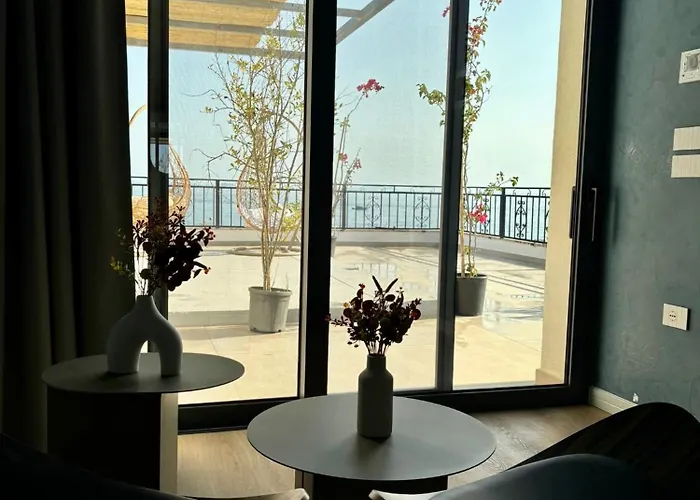 住宿加早餐酒店 Luxury Seafront 1932 希马拉